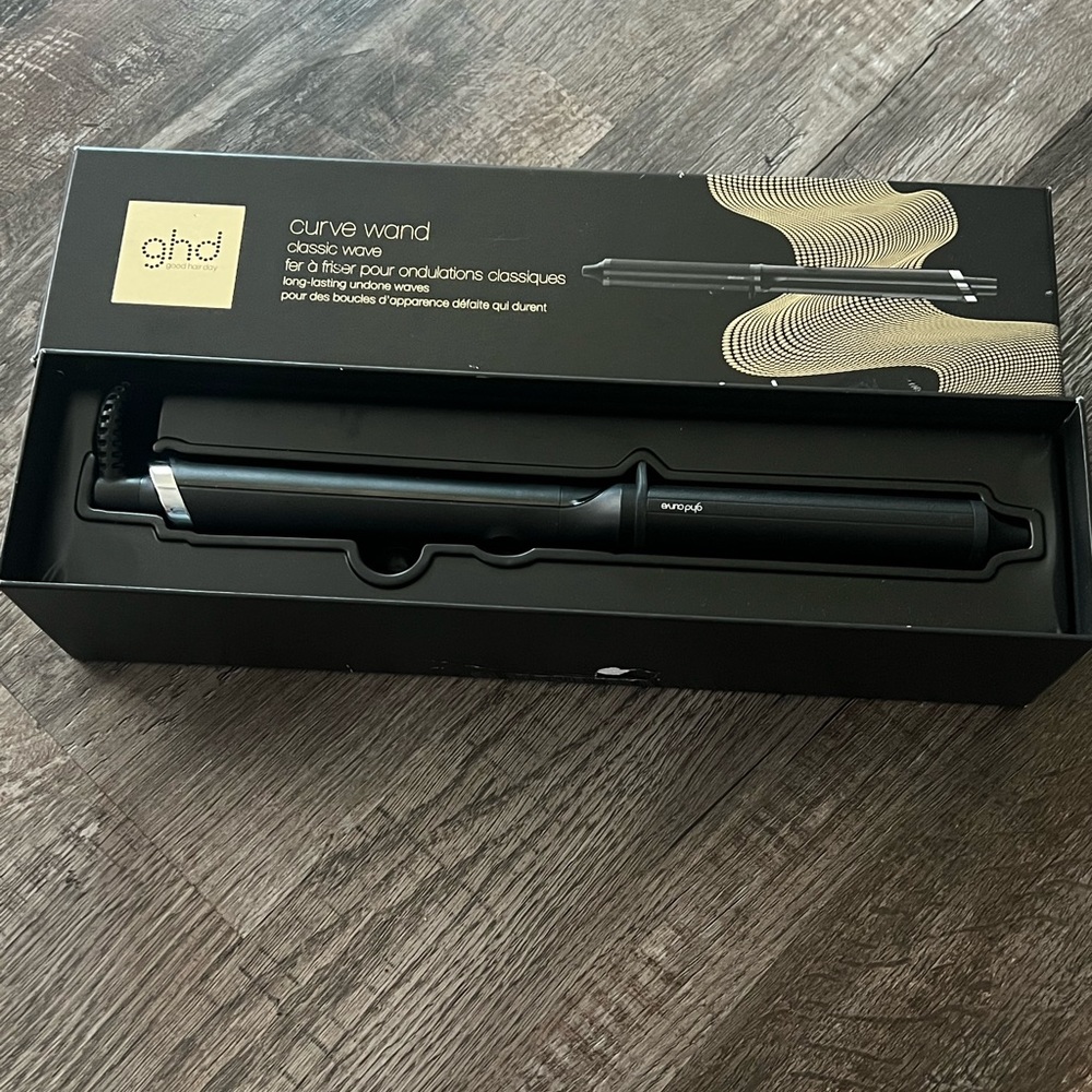 Gnd curve wand hair curling iron and wand with ultra zone